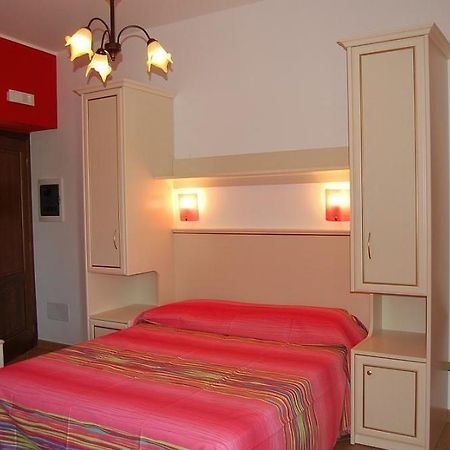 Agriturismo Parra Santa Lucia del Mela Dış mekan fotoğraf