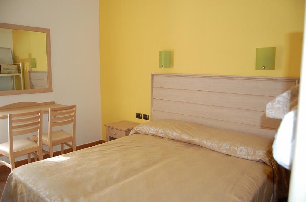 Agriturismo Parra Santa Lucia del Mela Dış mekan fotoğraf