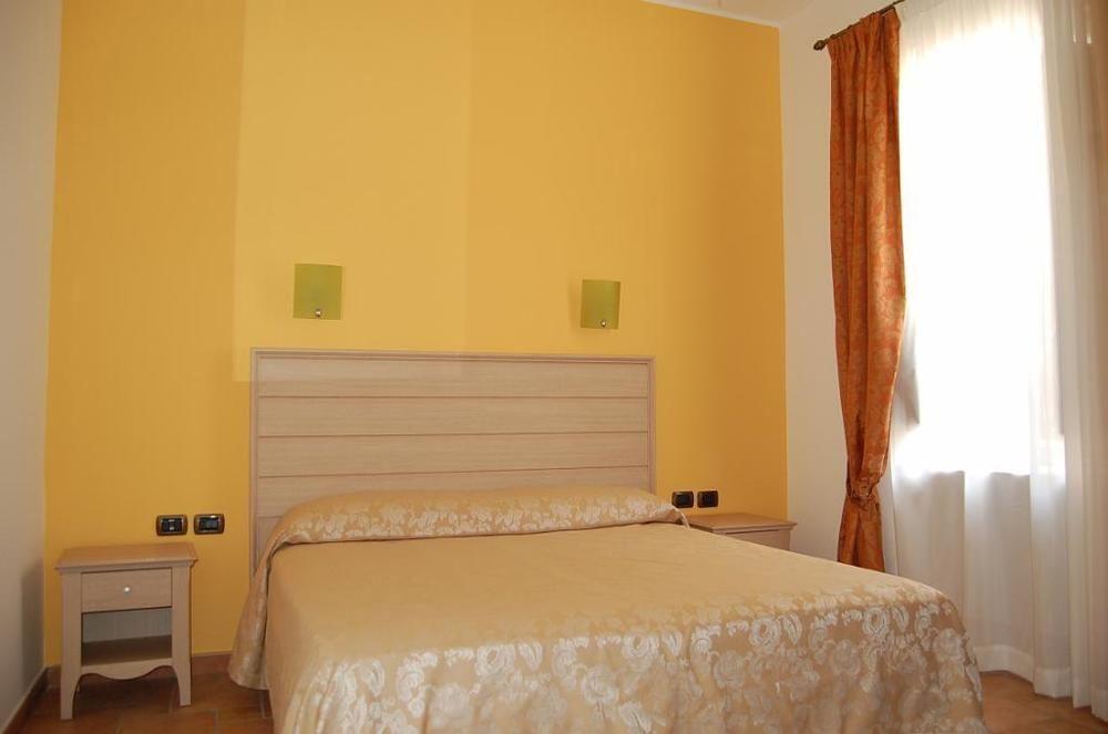 Agriturismo Parra Santa Lucia del Mela Dış mekan fotoğraf
