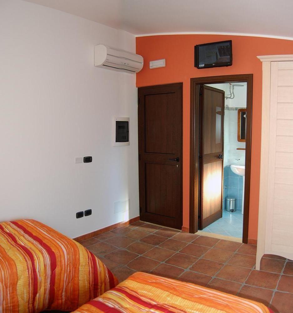 Agriturismo Parra Santa Lucia del Mela Dış mekan fotoğraf