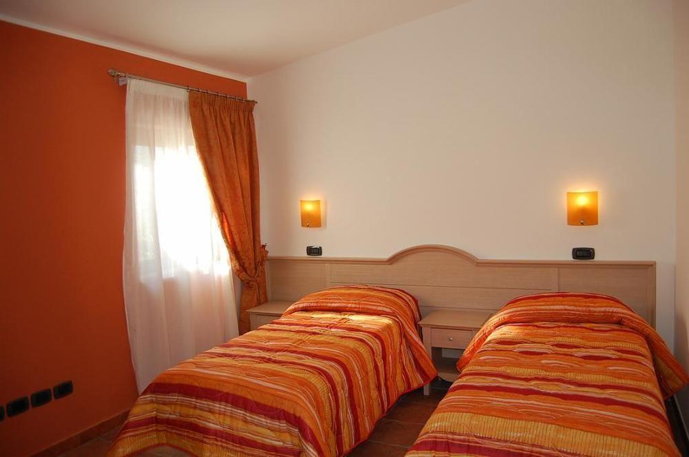 Agriturismo Parra Santa Lucia del Mela Dış mekan fotoğraf