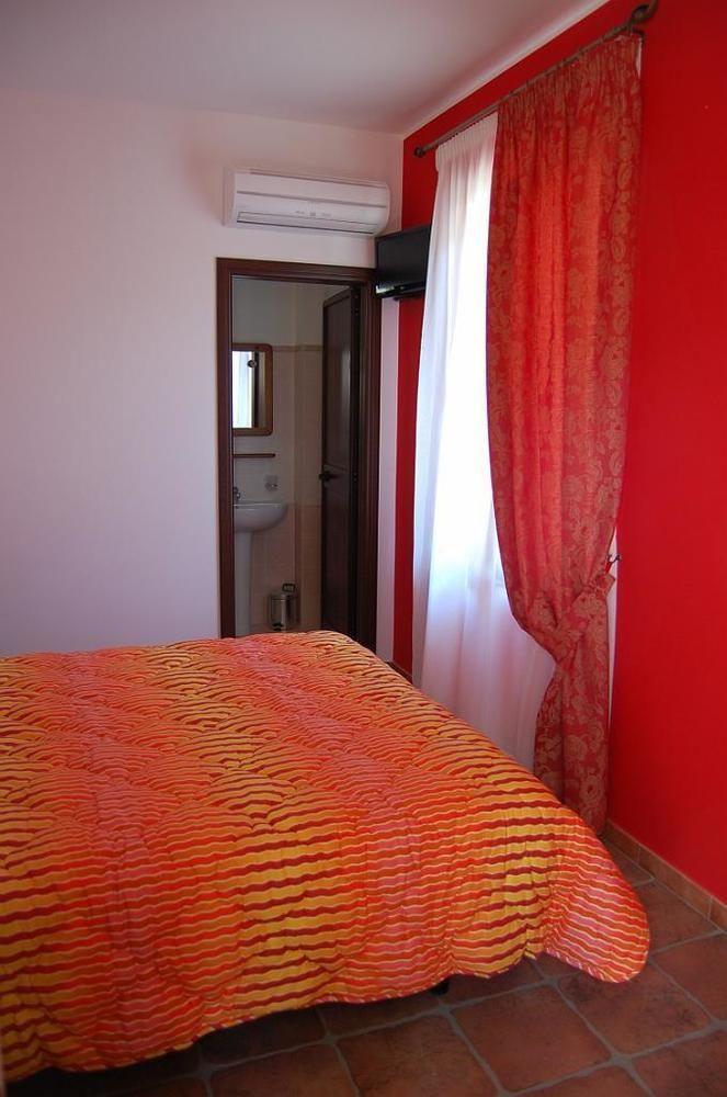 Agriturismo Parra Santa Lucia del Mela Dış mekan fotoğraf