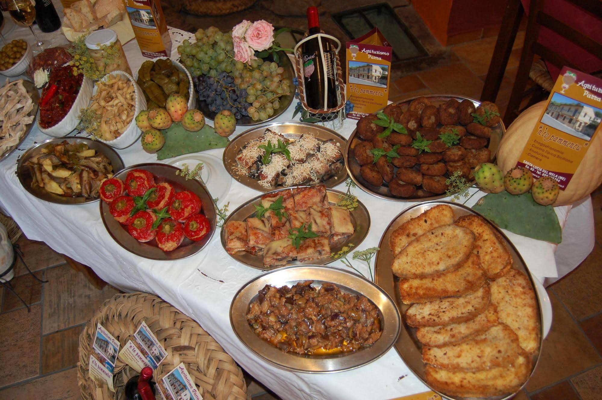 Agriturismo Parra Santa Lucia del Mela Dış mekan fotoğraf